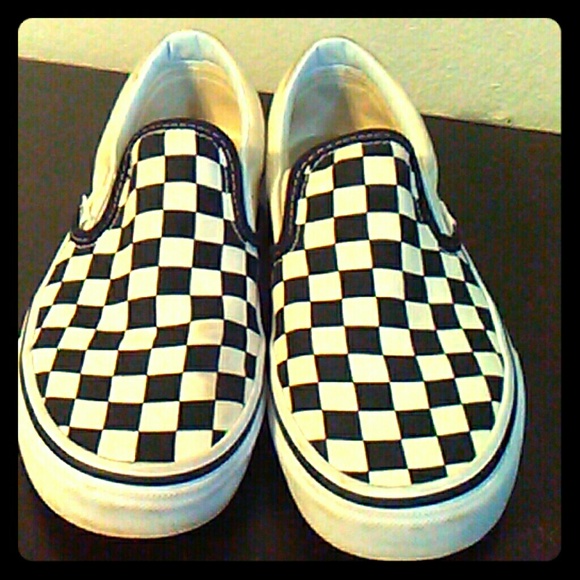 Checkerboard/Classic Vans - Picture 1 of 3